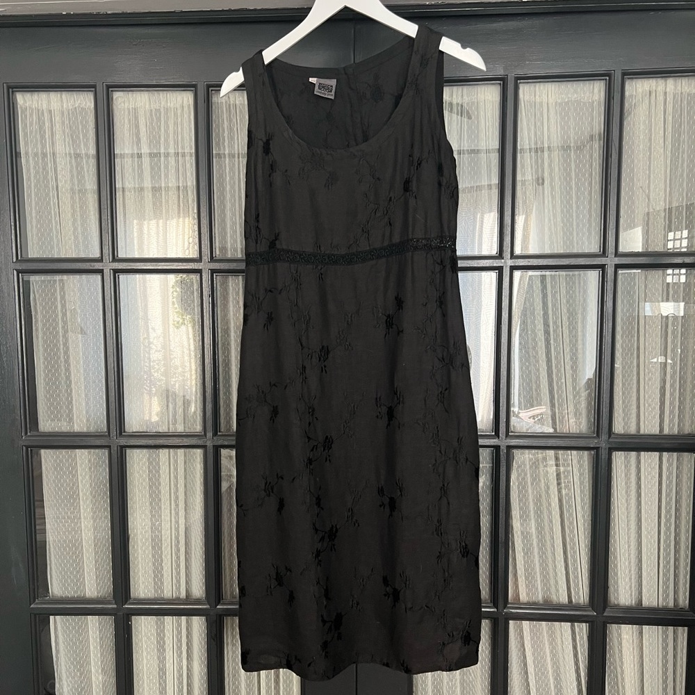 JOHNNY WAS Vintage Black Floral Embroidered Linen Midi Dress XS